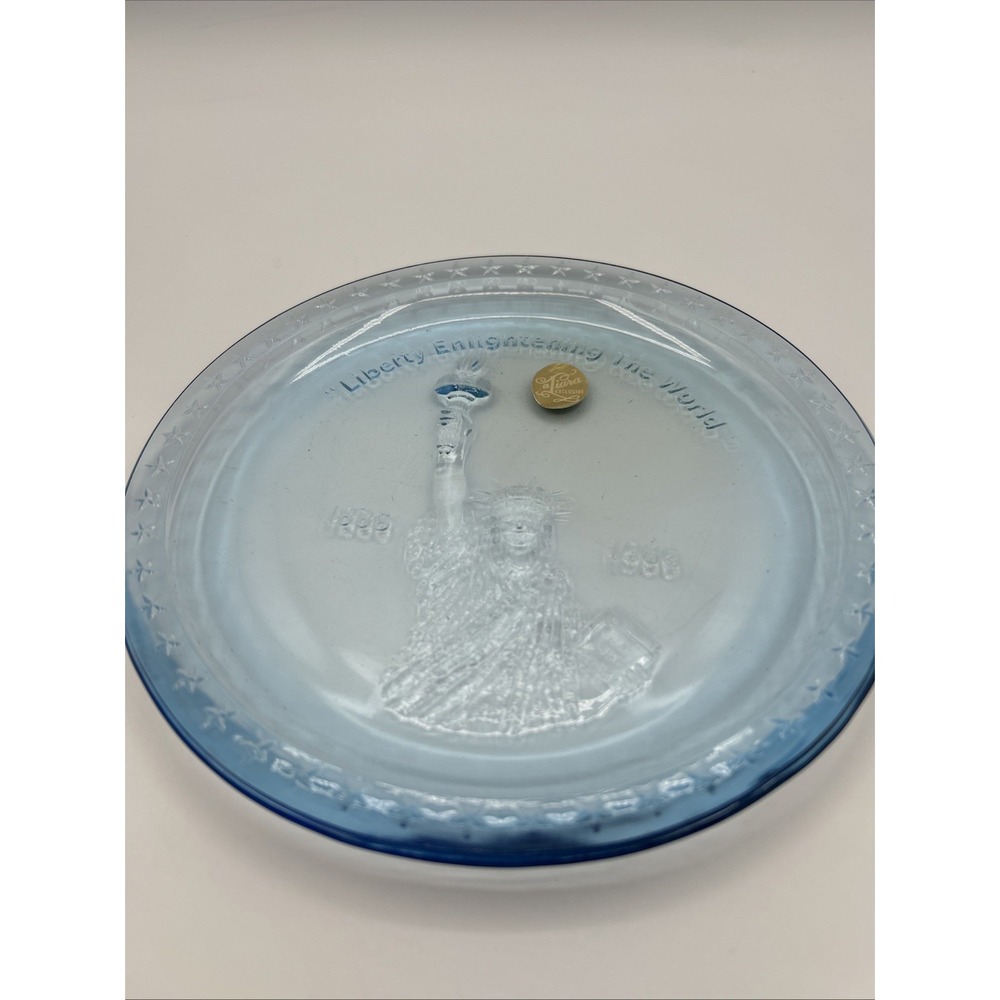 Vintage Tiara Glass Liberty Enlightening the World 1886-1986 Plate 10474